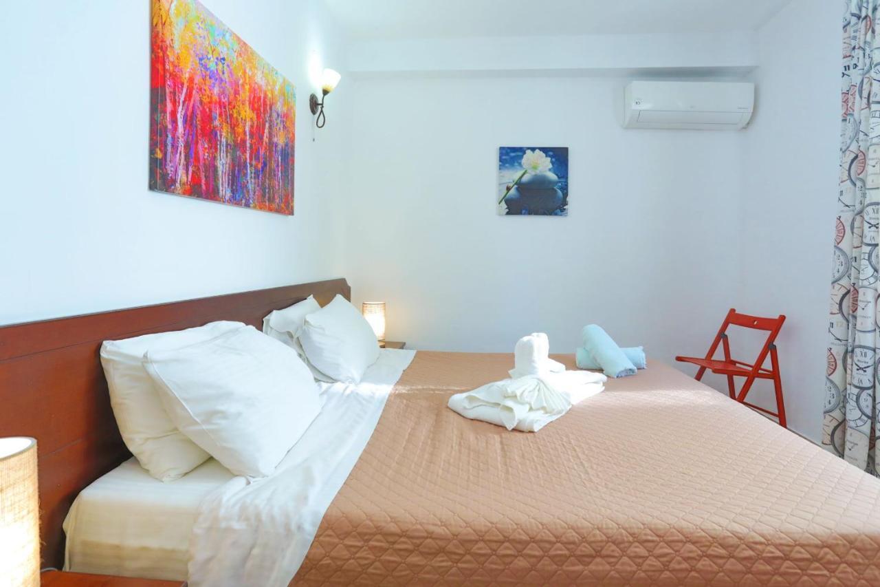 Kaminaki Beachfront Apartments Niszáki Kültér fotó