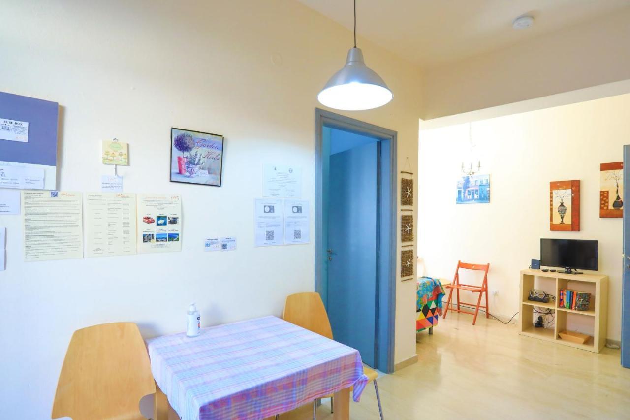 Kaminaki Beachfront Apartments Niszáki Kültér fotó