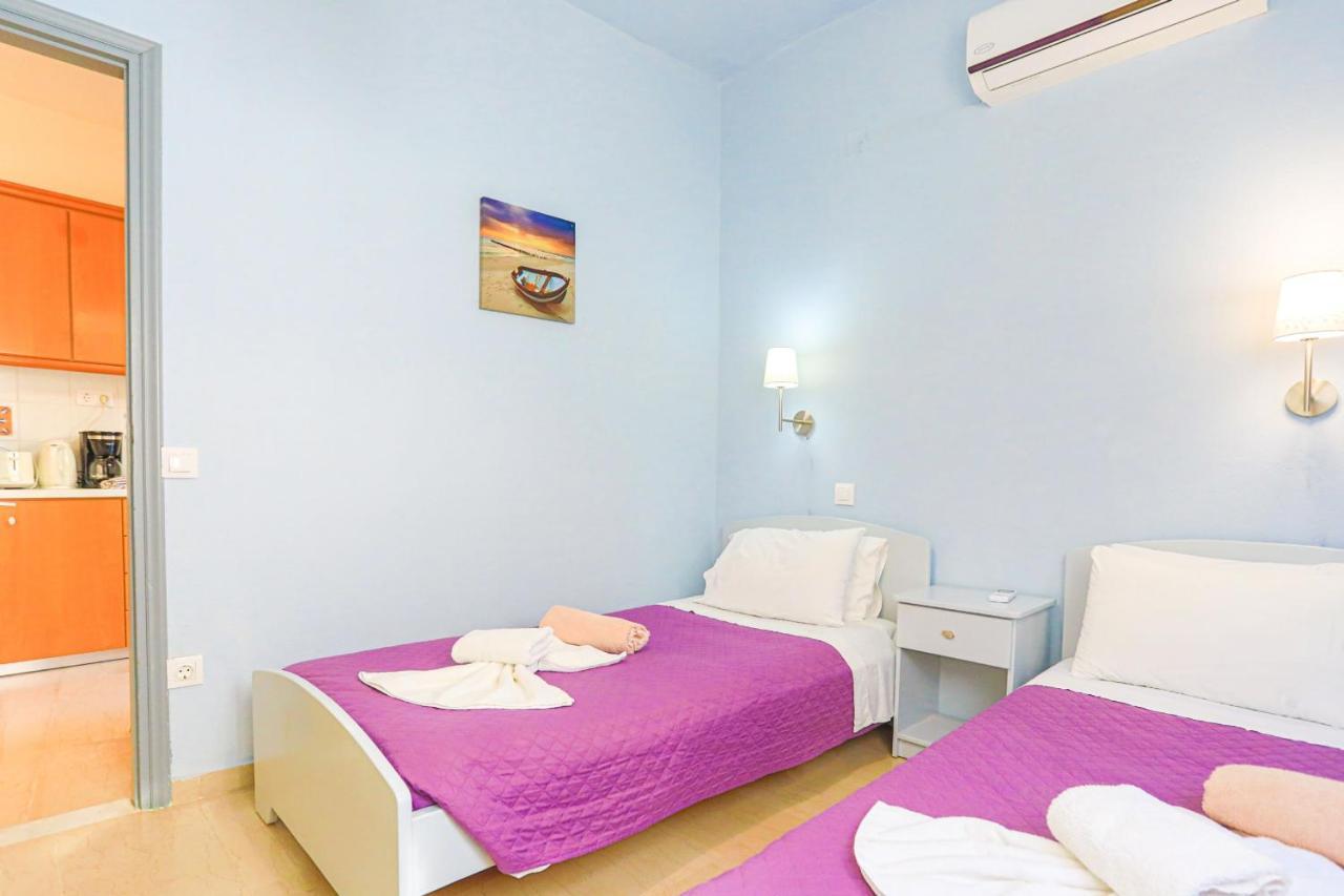 Kaminaki Beachfront Apartments Niszáki Kültér fotó